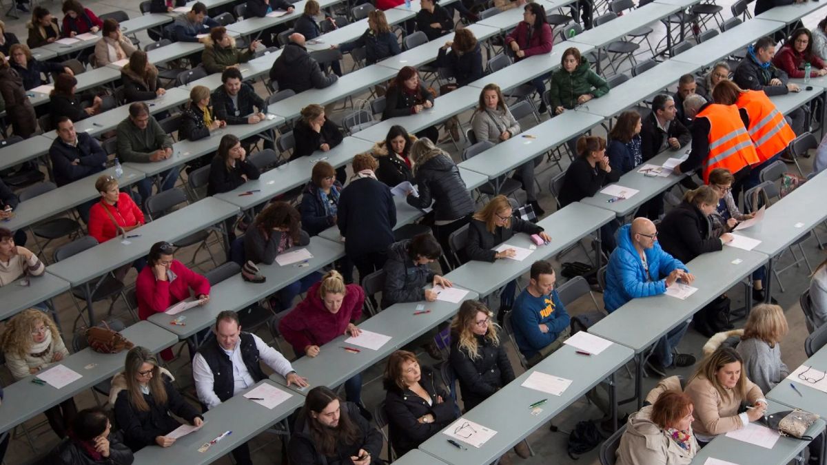 De BOE verrast met nieuwe opposities om ambtenaar te worden of de publieke sector te betreden: in sommige gevallen is het voldoende om ESO of Baccalaureaat te hebben