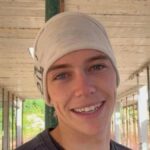 José Manuel, 23 jaar, bekister: “Ik denk niet dat het onder de 1.600 of 1.700 euro zal komen; een arbeider kan makkelijk 1.800 euro meenemen”