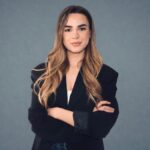 Sara, 24-jarige arbeidsinspecteur: "Ik slaagde voor de examens in 11 maanden, het is niet gebruikelijk, maar ik heb geleerd dat pauzes geen tijdverspilling zijn"