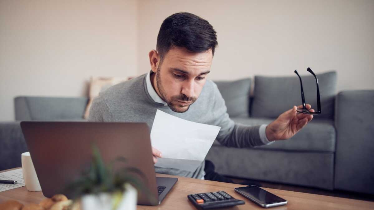 Zelfstandigen betalen gemiddeld 250 euro meer aan inkomen als ze het tarief niet nog een jaar laten leeglopen