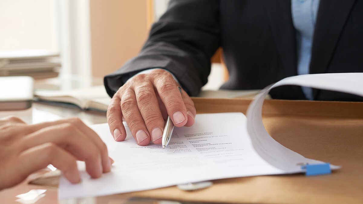 Dankzij deze verandering in de vereiste ervaring zal het ministerie van Financiën meer MKB-bedrijven toegang geven tot openbare werken.