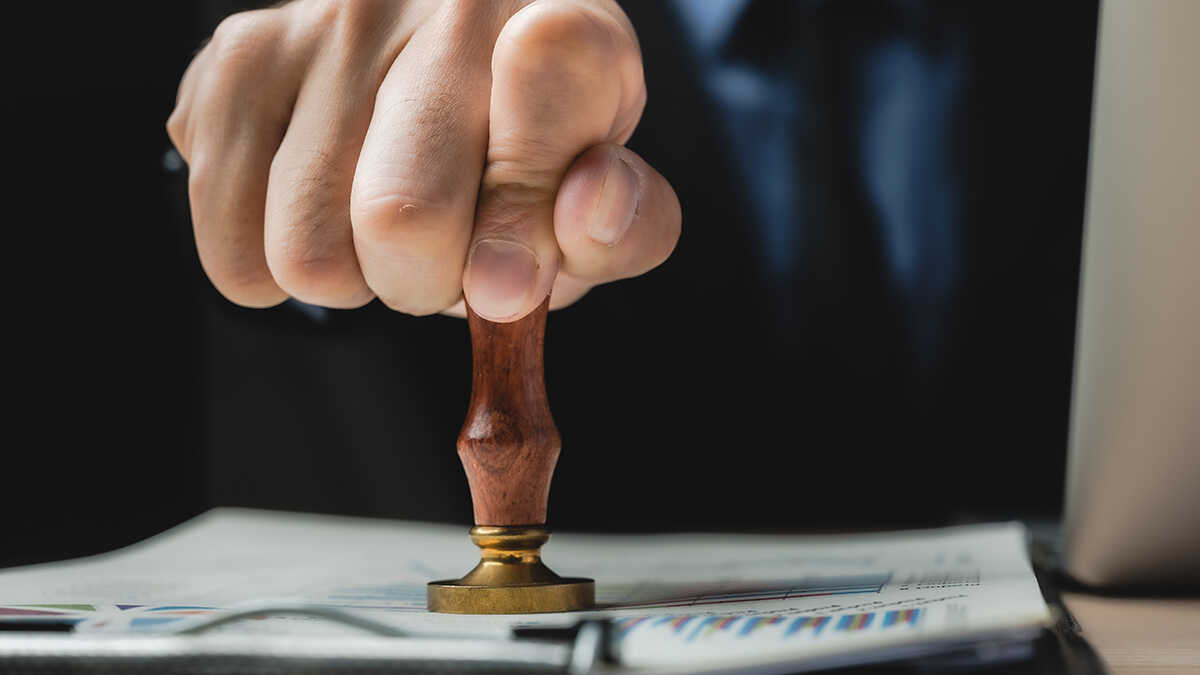 Het ministerie van Financiën zal ervoor zorgen dat meer kleine en middelgrote ondernemingen toegang krijgen tot openbare werken: de ervaringseisen veranderen