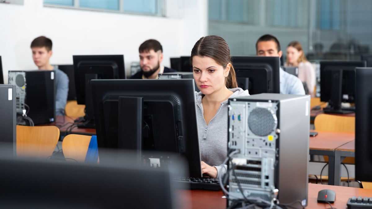 De promotie van Dual FP zal het MKB helpen werknemers aan te nemen die niet passen