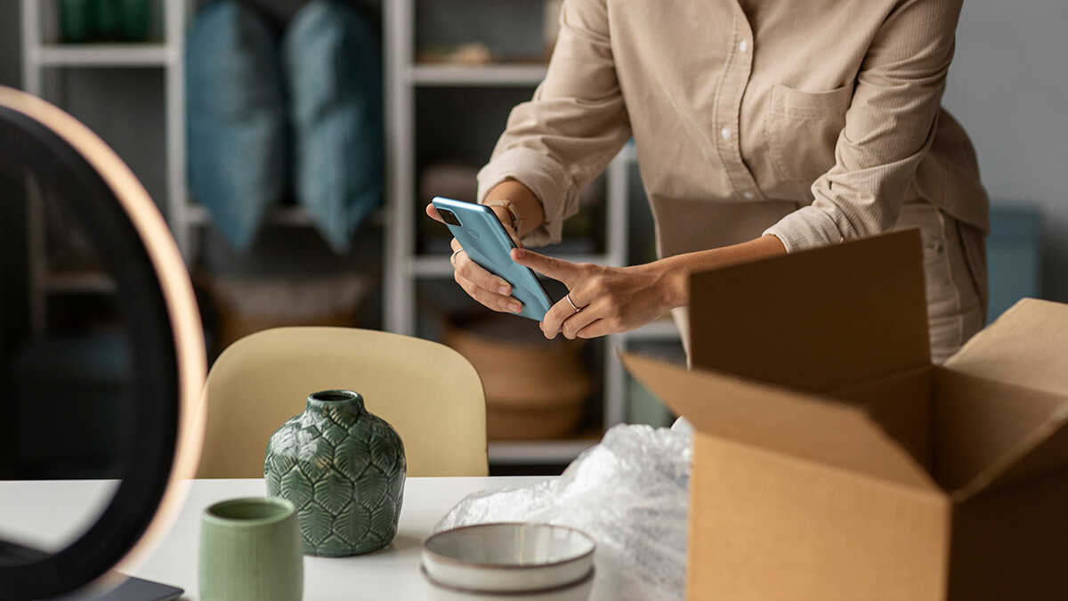 Van de online winkel tot WhatsApp: zo verdienen freelancers omzet met e-commercechats