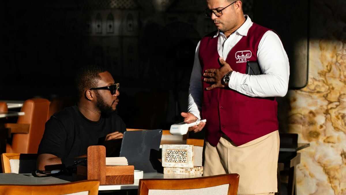 Zelfstandigen en horecabedrijven zullen vanwege de hittegolf hun terrassen moeten sluiten