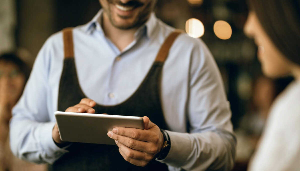 Bar- en restaurant-freelancers verliezen tot 60% van hun inkomen door traagheid