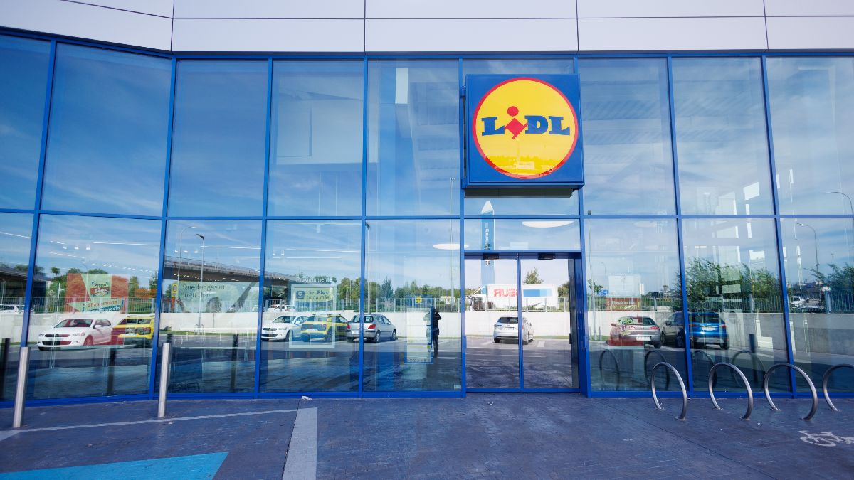 Bevestigd: Lidl-supermarkten nemen vanaf mei 348 mensen aan met salarissen van ruim 1.400 euro per maand