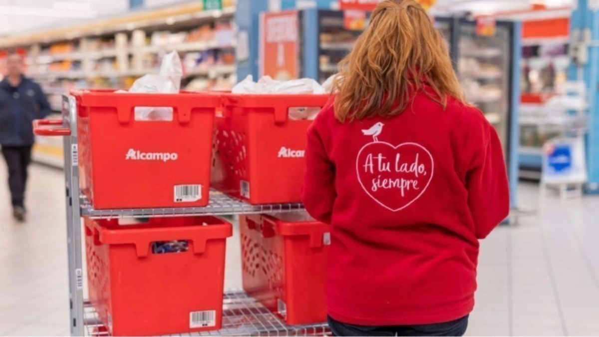 Alcampo ontslaat een arbeider met twintig jaar anciënniteit die de prijs van Iberische lendenen heeft veranderd en vier stukken heeft afgenomen voor slechts twee euro: het is passend