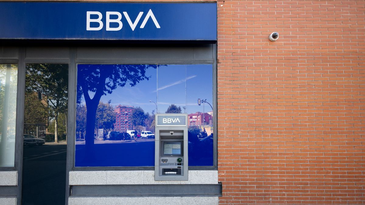 BBVA moet een werknemer compenseren met 33.236 euro omdat hij hem na verlof ontzegt en 90 werknemers uit dezelfde categorie in dienst neemt