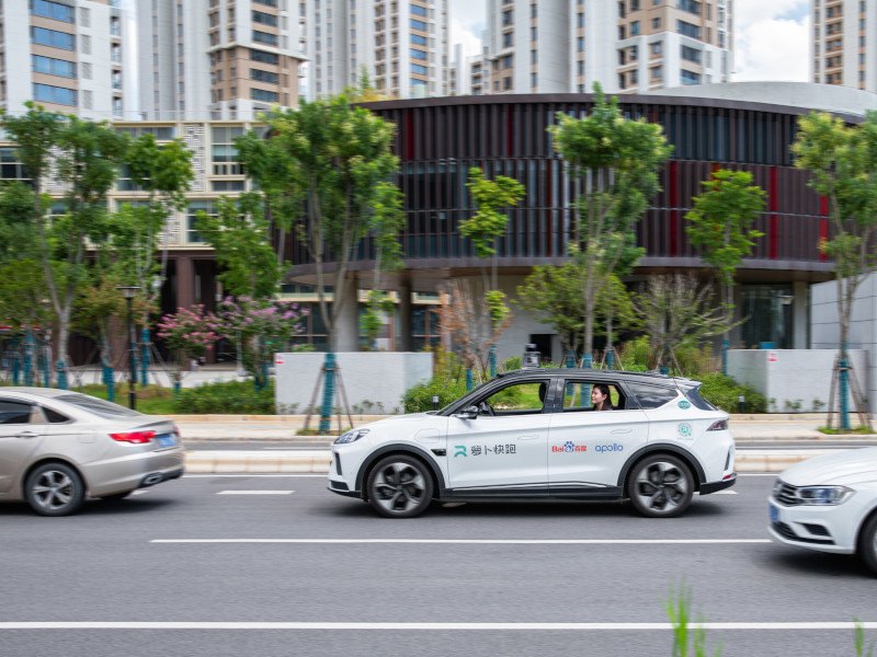 China pauzeert AV-vergunningen na verstoring van Baidu