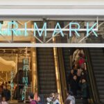 Een Primark-medewerker met bijna 15 dienstjaren wordt ontslagen zonder compensatie voor het stelen van 8 items die hij in zijn rugzak verstopte
