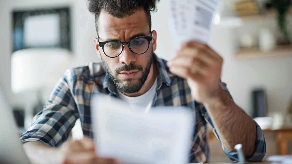 Veel zelfstandigen vragen niet op tijd hulp aan, omdat ze bij betaling hun attest niet up-to-date houden