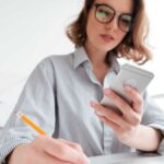Veel zelfstandigen hebben zonder digitaal certificaat contact met de Schatkist en de Sociale Zekerheid