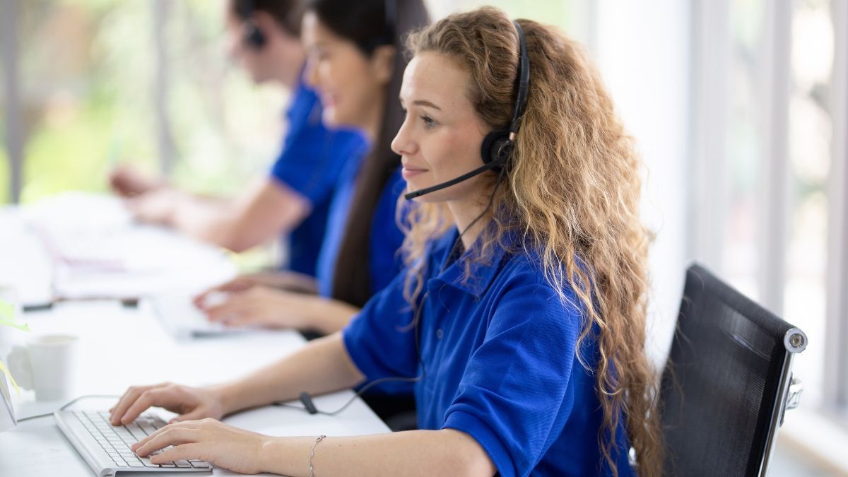 Adecco is op zoek naar 50 telefoonagenten voor Orange: zij vragen alleen naar de ESO