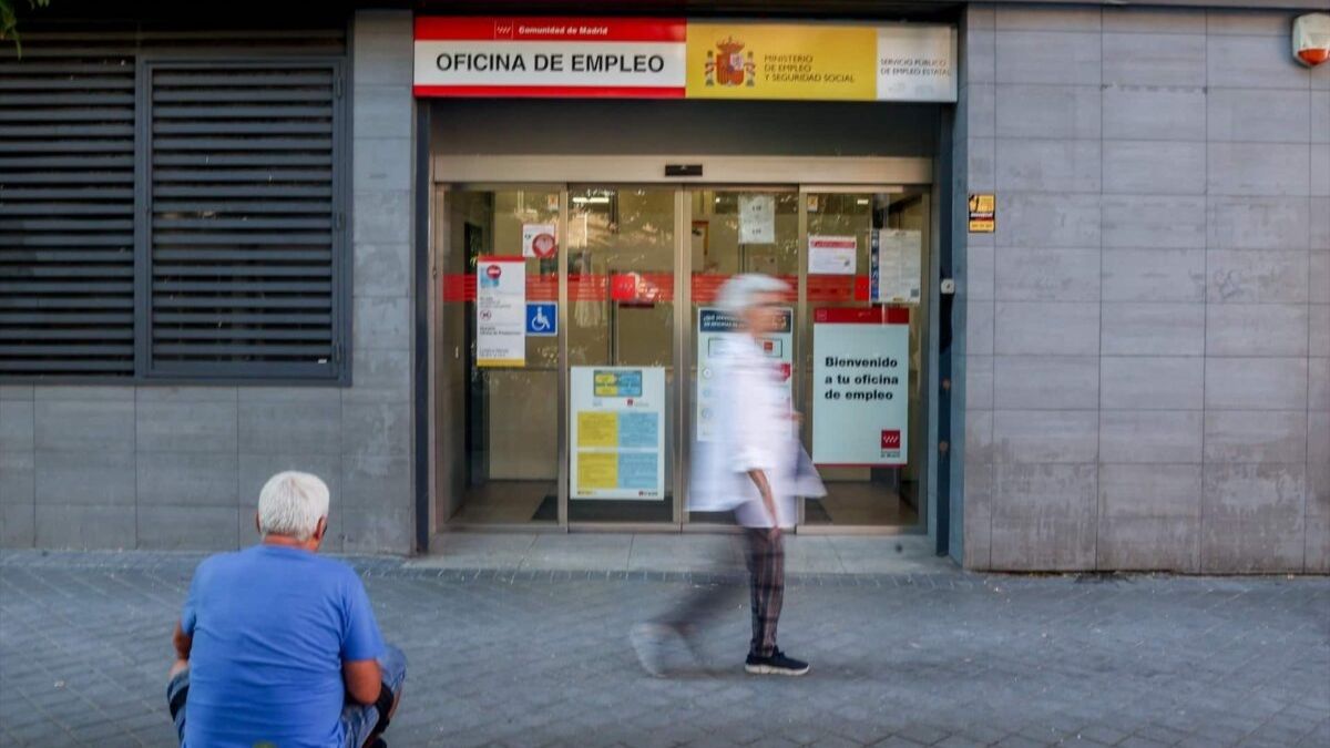 De SEPE zoekt personeel om 3 uur per dag te werken met een salaris van 700 euro in scholen en schoonmaak: ze vragen niet om ervaring of studies