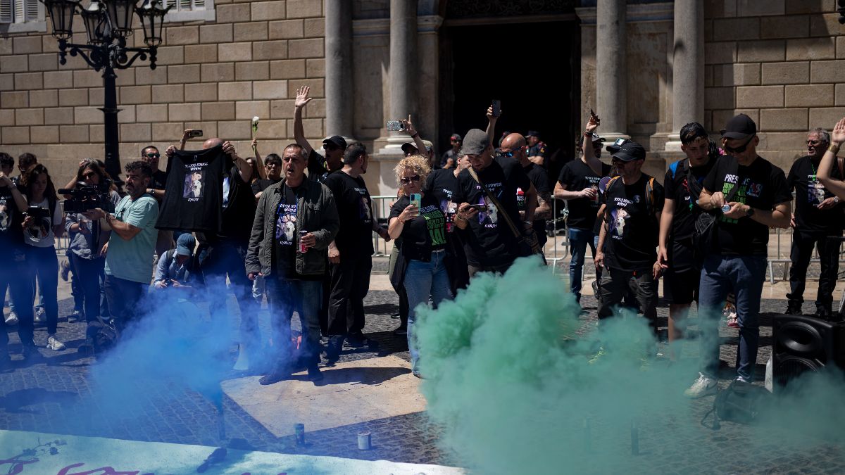Het Congres keurt de erkenning van gevangenisfunctionarissen als agenten van autoriteit goed