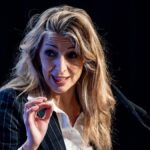Het is officieel: werknemers die door bepaalde weersomstandigheden niet naar hun werk kunnen, hebben recht op betaald verlof van maximaal 4 dagen.