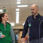 Mercadona bevestigt 320 vacatures om in zijn supermarkten te werken met een salaris tot 2.346 euro en zonder studie of ervaring