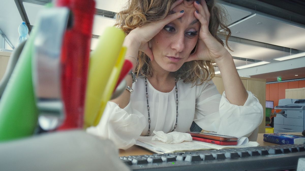 Verlof vanwege geestelijke gezondheid is in 2025 verantwoordelijk voor 37% van de arbeidsongeschiktheidsdagen in grote Spaanse bedrijven