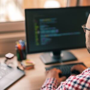 Veroordeeld tot ruim 25.000 euro omdat hij na zijn ontslag computerapparatuur niet terugbracht naar zijn bedrijf