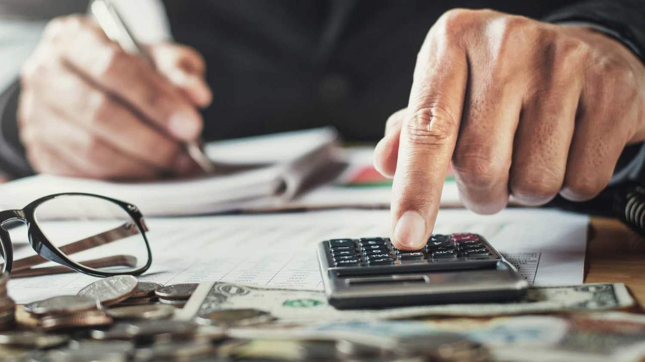 Het ministerie van Financiën kan zelfstandigen drie jaar lang niet buiten de modules houden als ze in beroep gaan en de initiële schikking vernietigen