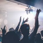 Duizenden zelfstandigen met bars en restaurants gebruiken muziek verkeerd zonder dat ze het weten