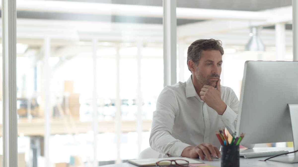 Zelfstandigen met meerdere activiteiten kunnen op drie manieren besparen op hun uitkering, maar kunnen deze niet combineren