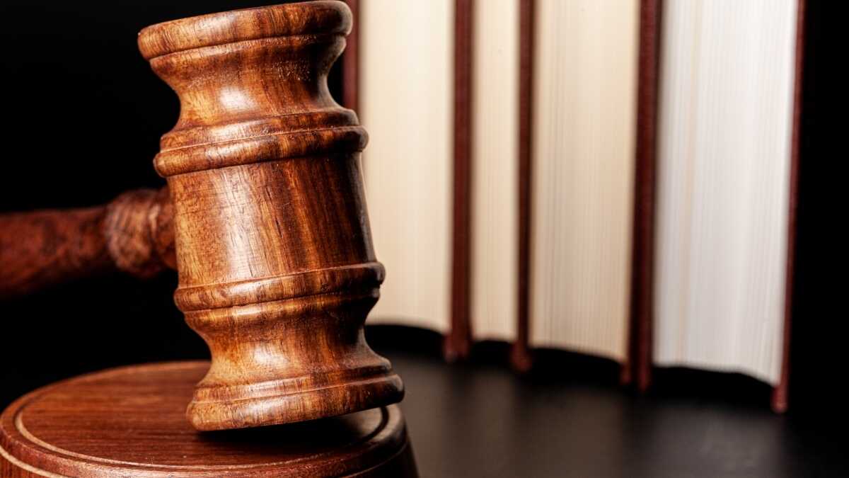 Het Hooggerechtshof onderzoekt de toepassing van een belangrijke belastingwijziging die de liquiditeit van duizenden kleine bedrijven zou vergroten