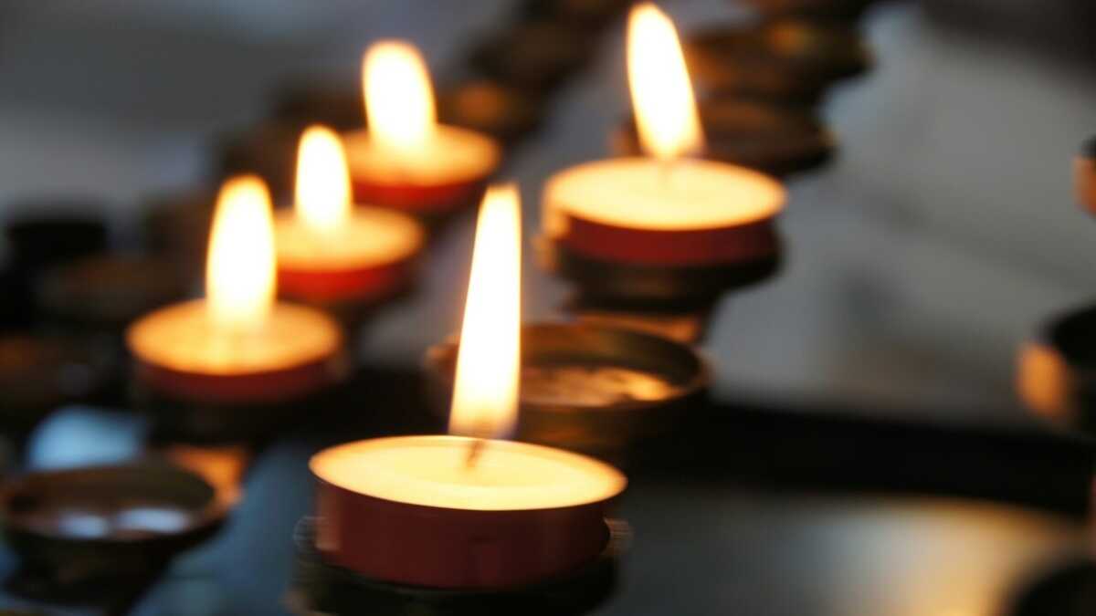 Het bedrijf dat de bureaucratische chaos na een overlijden oplost: zo werken uitvaartbureaus