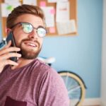 Het ministerie van Financiën maakt duidelijk of zelfstandigen hun persoonlijke mobiele telefoon kunnen aftrekken als ze deze later alleen voor het bedrijf gebruiken
