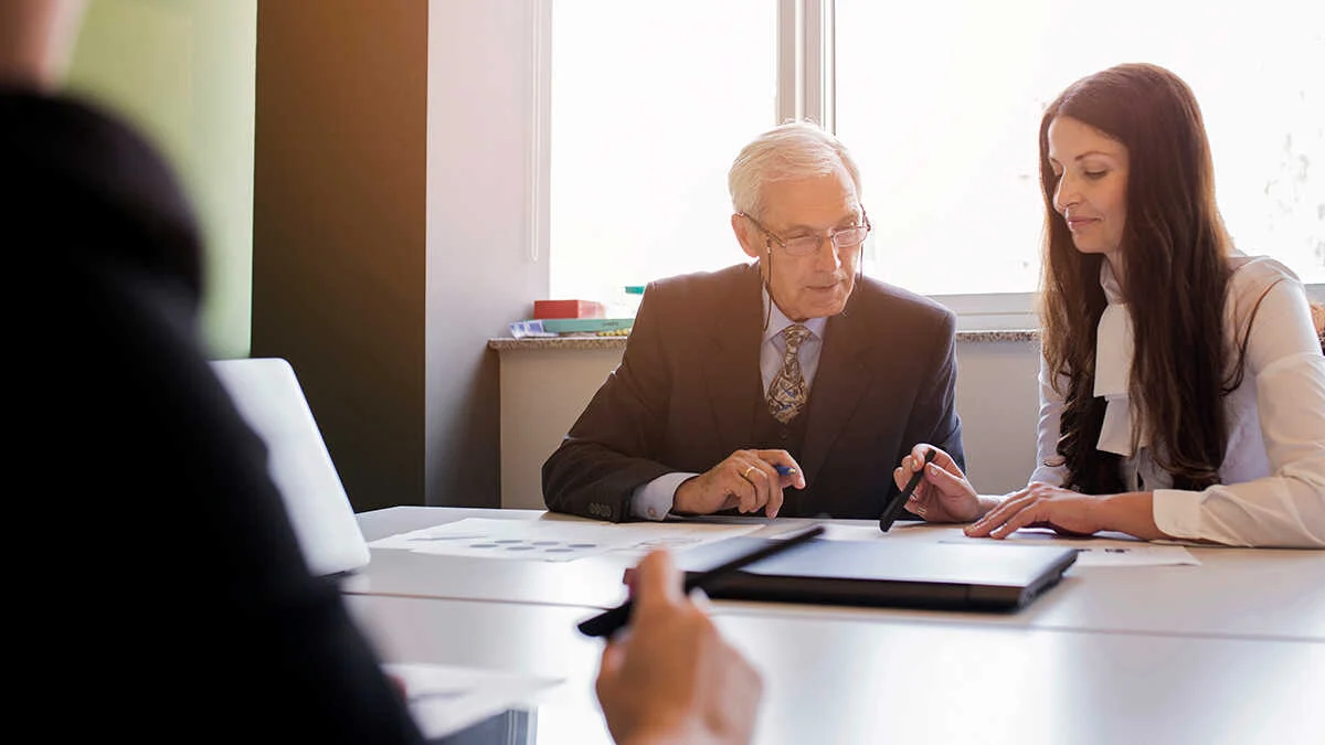 Advocaten dringen aan op goedkeuring van de toegangspoort om de pensionering van duizenden zelfstandigen vóór de verkiezingen te verbeteren