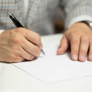 MKB-bedrijven kunnen duizenden euro’s per jaar aan tijd en salaris verliezen als gevolg van fouten bij het aannemen van werknemers